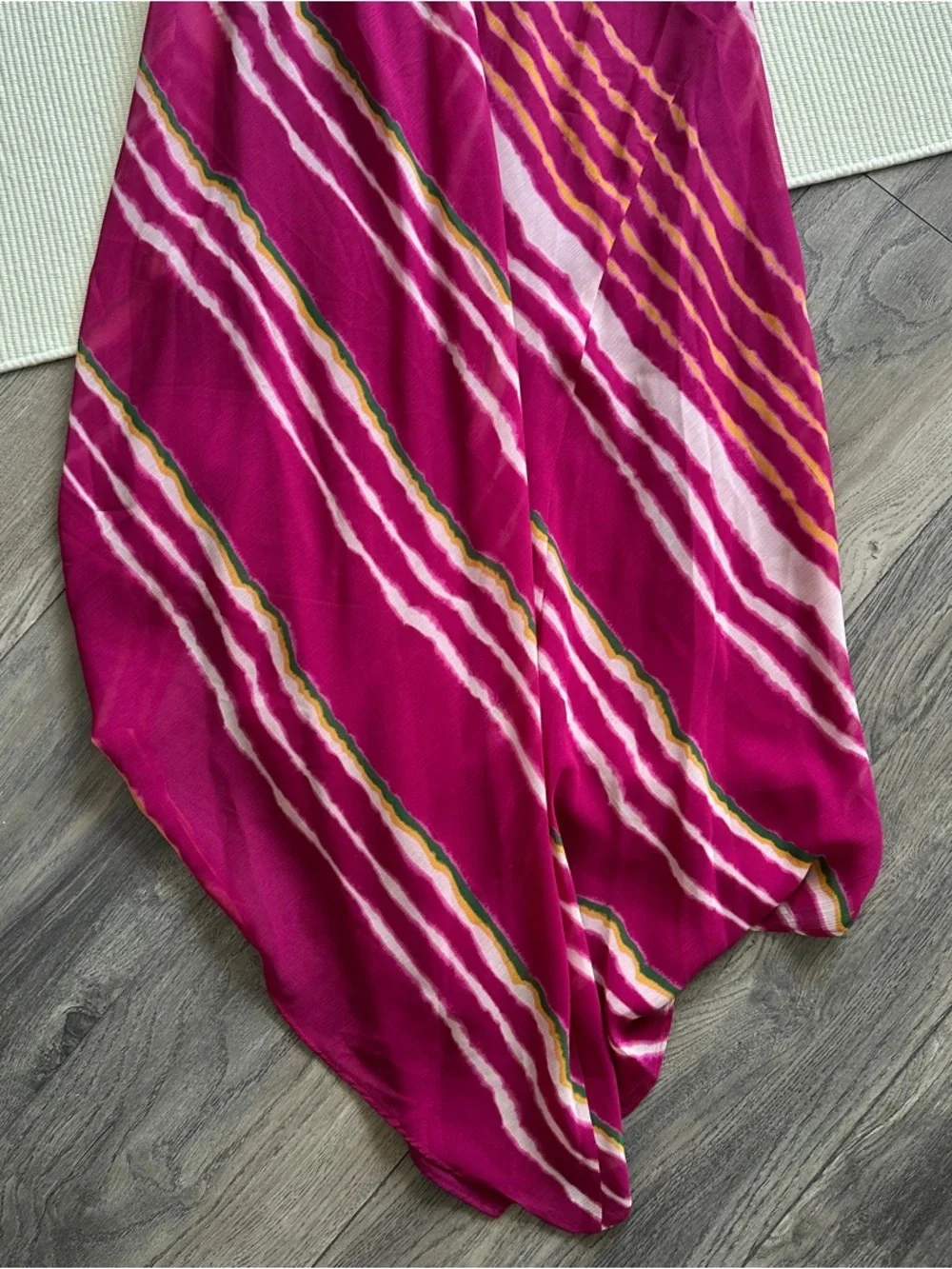 LAUREN RALPH LAUREN Striped One-Shoulder NWT Crinkle Georgette Dress - Picture 6 of 11